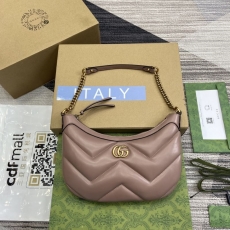 Gucci Hobo Bags